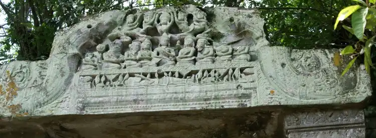 Beng Mealea, Princess Sita jumping into the fire in a passage from the Ramayana
