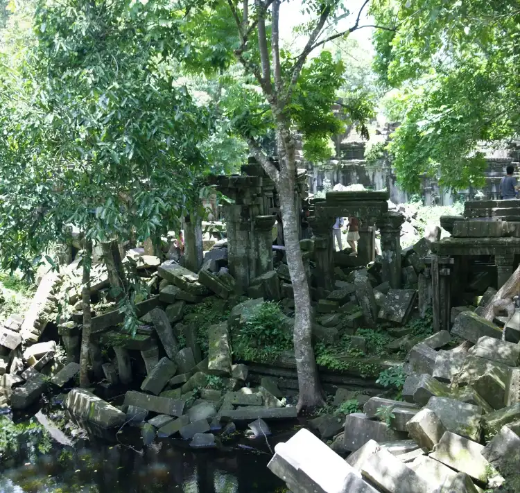 Central part of Beng Mealea ruins
