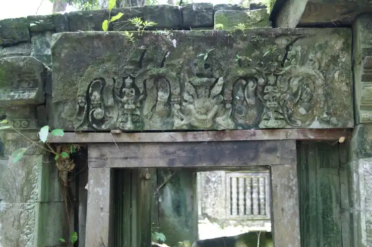 One of the few remaining reliefs on Beng Mealea